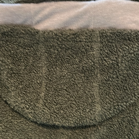 Obermeyer Green and Black Ski Jacket - Picture 3 of 4